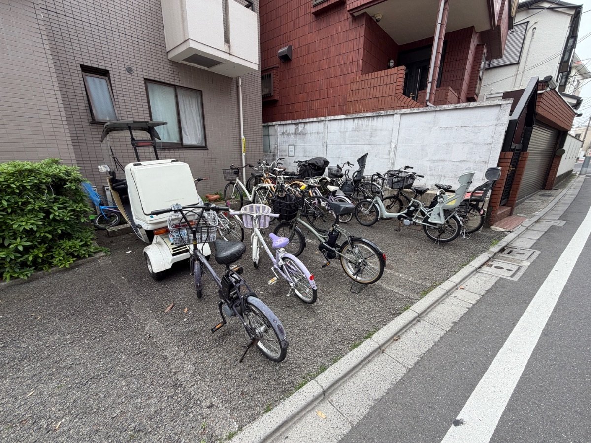 部屋探しは株式会社 タウンハウジング までお気軽にお問合せ下さい。
クレジットカード決済・首都圏を中心直営143店舗 仲介件数全国2位の豊富な実績!諸費用・審査等・何でもご相談下さい。