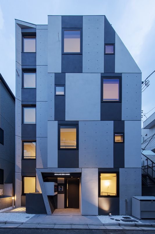 お部屋探しは株式会社 タウンハウジング までお気軽にお問合せ下さい。
クレジットカード決済・首都圏を中心直営143店舗 仲介件数全国2位の豊富な実績!諸費用・審査等・何でもご相談下さい。