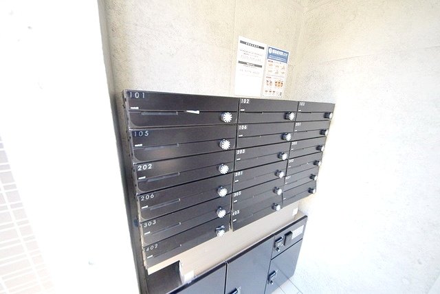 部屋探しは株式会社 タウンハウジング までお気軽にお問合せ下さい。
クレジットカード決済・首都圏を中心直営143店舗 仲介件数全国2位の豊富な実績!諸費用・審査等・何でもご相談下さい。