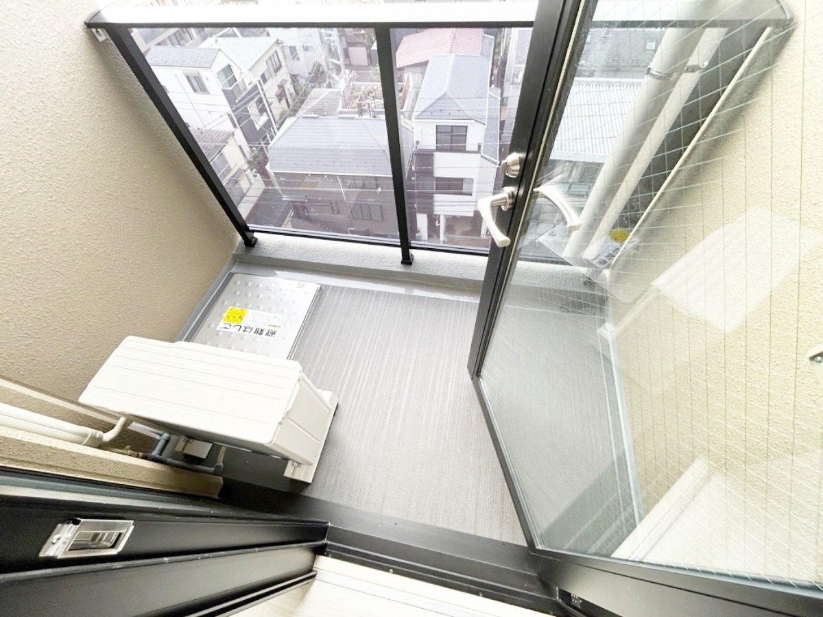 お部屋探しは株式会社 タウンハウジング までお気軽にお問合せ下さい。
クレジットカード決済・首都圏を中心直営143店舗 仲介件数全国2位の豊富な実績!諸費用・審査等・何でもご相談下さい。