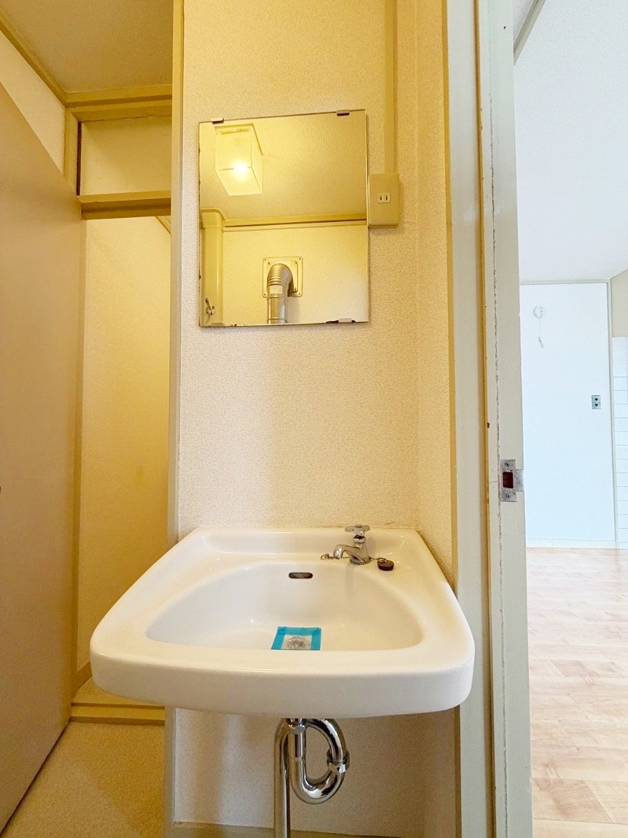 お部屋探しは株式会社 タウンハウジング までお気軽にお問合せ下さい。
クレジットカード決済・首都圏を中心直営143店舗 仲介件数全国2位の豊富な実績!諸費用・審査等・何でもご相談下さい。