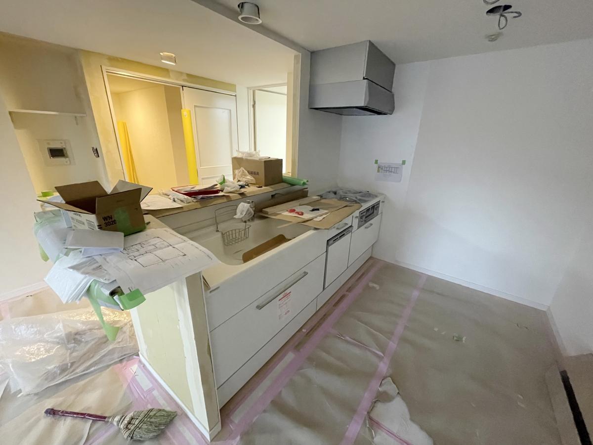 タウンハウジングレジデンス事業部 恵比寿店・赤坂店までお問合せ下さい。