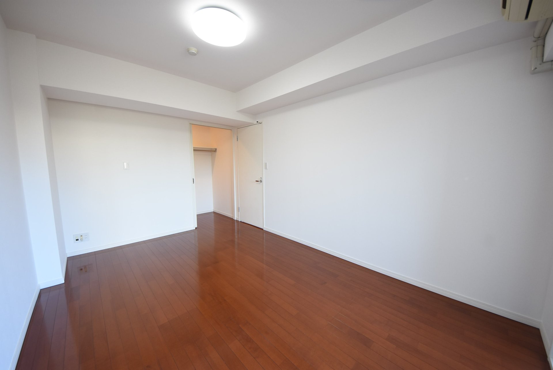 お問合せは(株)タウンハウジングレジデンス事業部【03-5563-9055】までお気軽にお問合せ下さい。