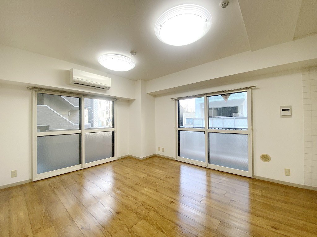 お部屋探しは株式会社 タウンハウジング までお気軽にお問合せ下さい。
クレジットカード決済・首都圏を中心直営143店舗 仲介件数全国2位の豊富な実績!諸費用・審査等・何でもご相談下さい。