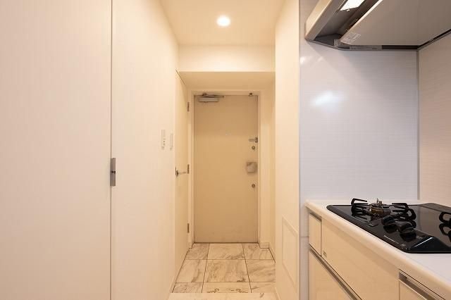 お部屋探しは株式会社 タウンハウジング までお気軽にお問合せ下さい。
クレジットカード決済・首都圏を中心直営143店舗 仲介件数全国2位の豊富な実績!諸費用・審査等・何でもご相談下さい。