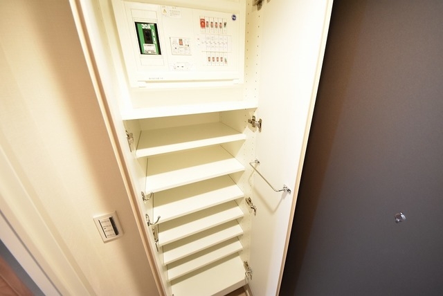 お部屋探しは株式会社 タウンハウジング までお気軽にお問合せ下さい。
クレジットカード決済・首都圏を中心直営143店舗 仲介件数全国2位の豊富な実績!諸費用・審査等・何でもご相談下さい。