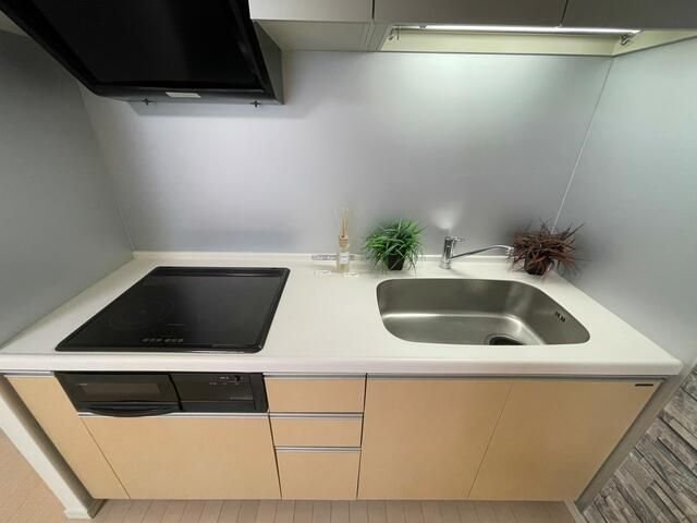 お部屋探しは株式会社 タウンハウジング までお気軽にお問合せ下さい。
クレジットカード決済・首都圏を中心直営143店舗 仲介件数全国2位の豊富な実績!諸費用・審査等・何でもご相談下さい。