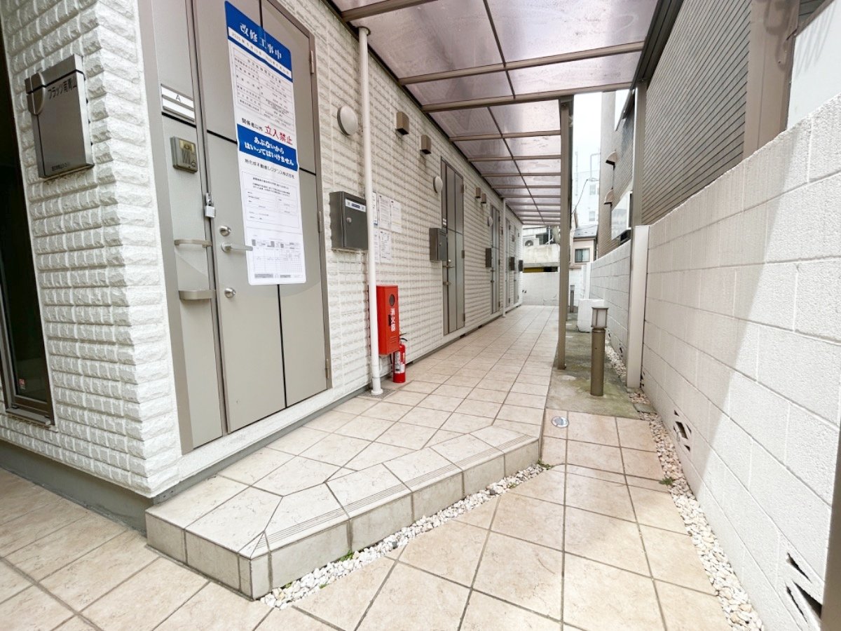 部屋探しは株式会社 タウンハウジング までお気軽にお問合せ下さい。
クレジットカード決済・首都圏を中心直営143店舗 仲介件数全国2位の豊富な実績!諸費用・審査等・何でもご相談下さい。