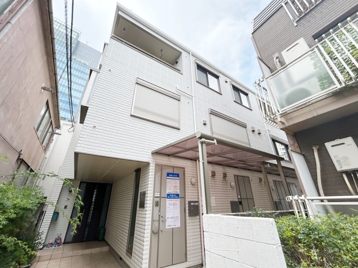 お部屋探しは株式会社 タウンハウジング までお気軽にお問合せ下さい。
クレジットカード決済・首都圏を中心直営143店舗 仲介件数全国2位の豊富な実績!諸費用・審査等・何でもご相談下さい。