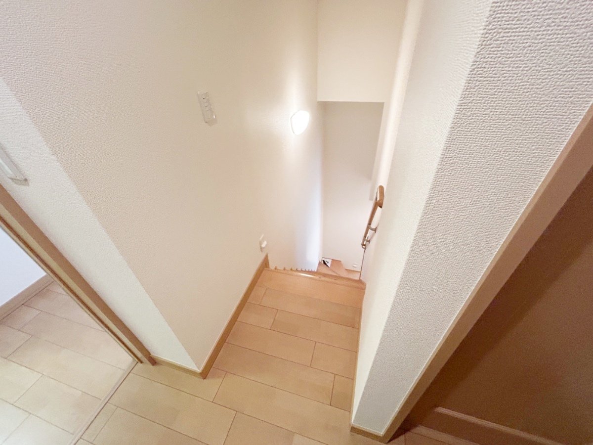 お部屋探しは株式会社 タウンハウジング までお気軽にお問合せ下さい。
クレジットカード決済・首都圏を中心直営143店舗 仲介件数全国2位の豊富な実績!諸費用・審査等・何でもご相談下さい。