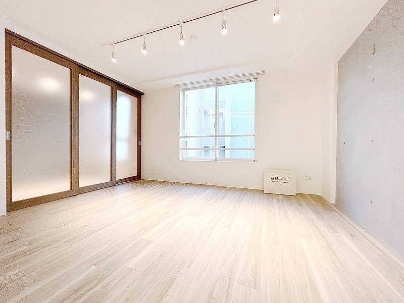 お部屋探しは株式会社 タウンハウジング までお気軽にお問合せ下さい。
クレジットカード決済・首都圏を中心直営143店舗 仲介件数全国2位の豊富な実績!諸費用・審査等・何でもご相談下さい。