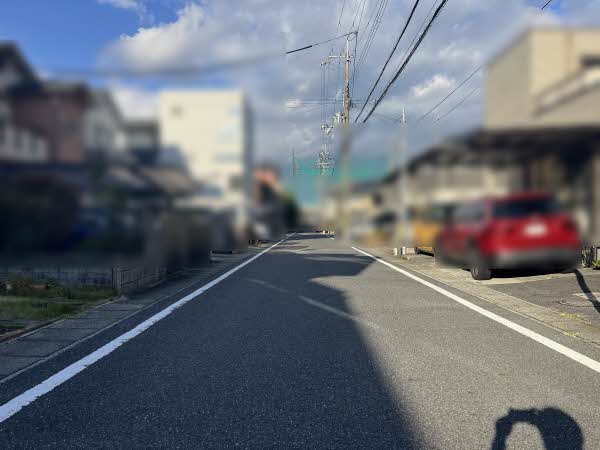 前面道路含む外観