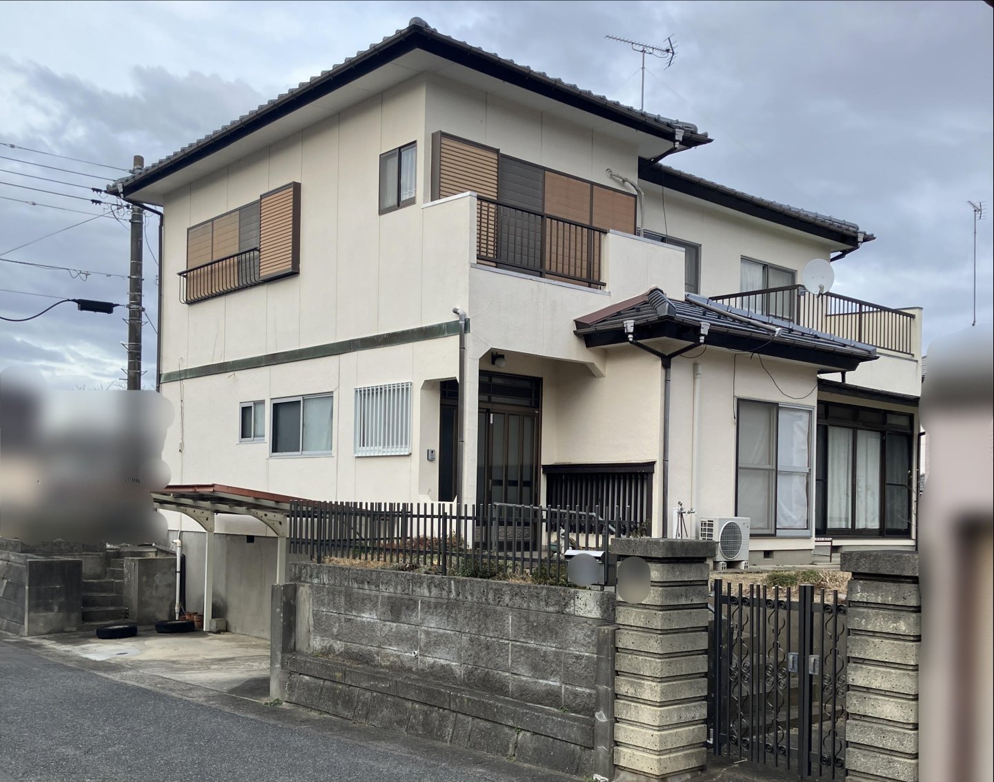 前面道路含む外観