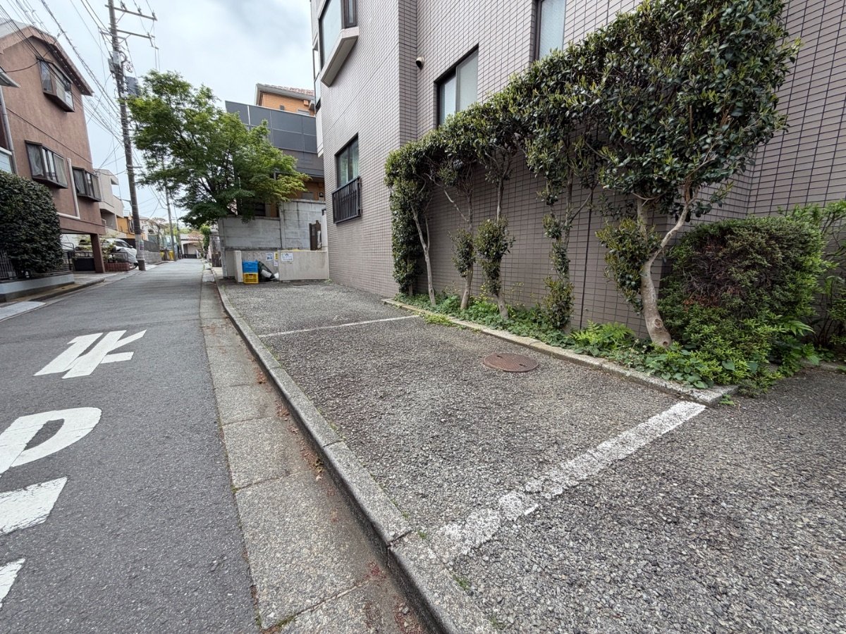 部屋探しは株式会社 タウンハウジング までお気軽にお問合せ下さい。
クレジットカード決済・首都圏を中心直営143店舗 仲介件数全国2位の豊富な実績!諸費用・審査等・何でもご相談下さい。