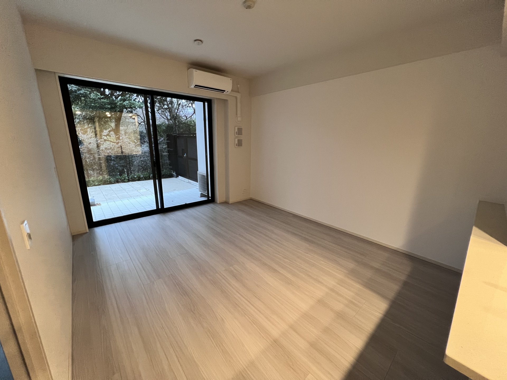 お部屋探しは株式会社 タウンハウジング までお気軽にお問合せ下さい。
クレジットカード決済・首都圏を中心直営143店舗 仲介件数全国2位の豊富な実績!諸費用・審査等・何でもご相談下さい。