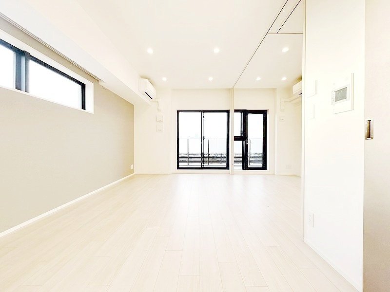 お部屋探しは株式会社 タウンハウジング までお気軽にお問合せ下さい。
クレジットカード決済・首都圏を中心直営143店舗 仲介件数全国2位の豊富な実績!諸費用・審査等・何でもご相談下さい。