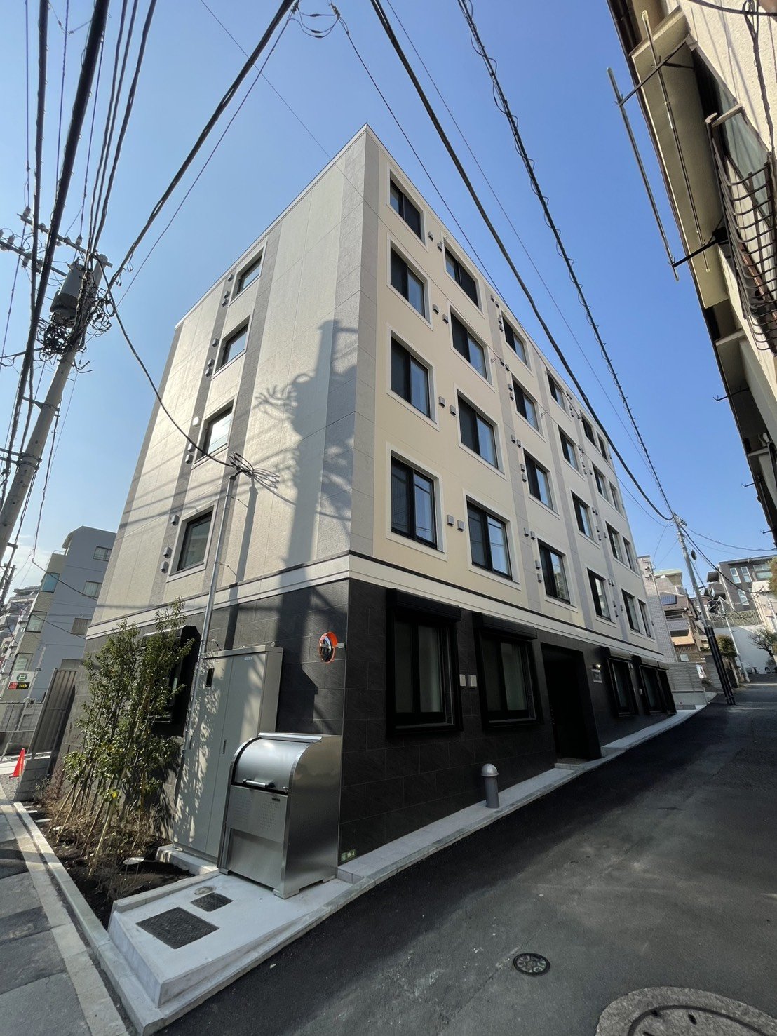 お部屋探しは株式会社 タウンハウジング までお気軽にお問合せ下さい。
クレジットカード決済・首都圏を中心直営143店舗 仲介件数全国2位の豊富な実績!諸費用・審査等・何でもご相談下さい。