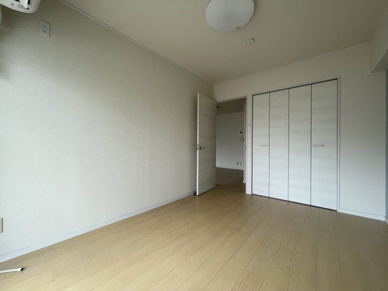 部屋探しは株式会社 タウンハウジング までお気軽にお問合せ下さい。
クレジットカード決済・首都圏を中心直営143店舗 仲介件数全国2位の豊富な実績!諸費用・審査等・何でもご相談下さい。