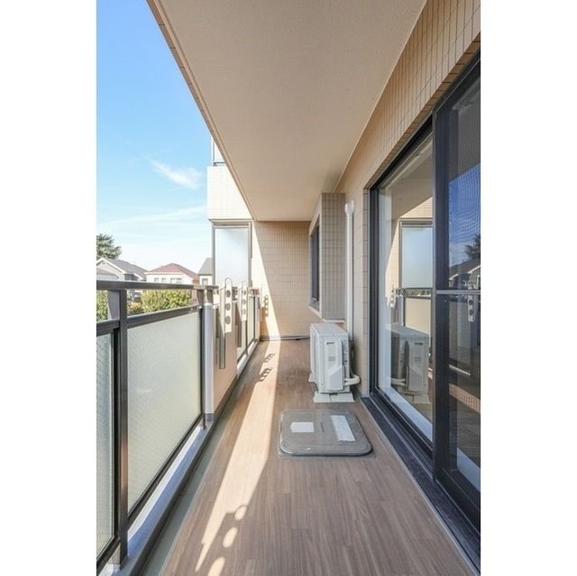 お部屋探しは株式会社 タウンハウジング までお気軽にお問合せ下さい。
クレジットカード決済・首都圏を中心直営143店舗 仲介件数全国2位の豊富な実績!諸費用・審査等・何でもご相談下さい。