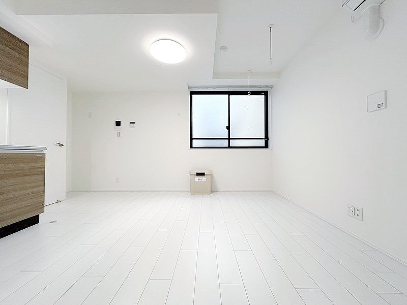 部屋探しは株式会社 タウンハウジング までお気軽にお問合せ下さい。
クレジットカード決済・首都圏を中心直営143店舗 仲介件数全国2位の豊富な実績!諸費用・審査等・何でもご相談下さい。