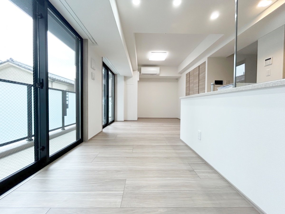 お部屋探しは株式会社 タウンハウジング までお気軽にお問合せ下さい。
クレジットカード決済・首都圏を中心直営143店舗 仲介件数全国2位の豊富な実績!諸費用・審査等・何でもご相談下さい。