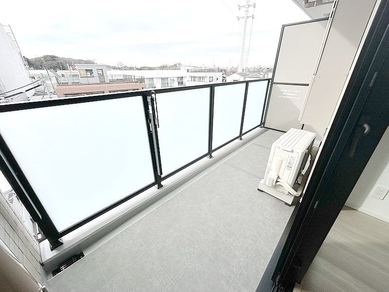 お部屋探しは株式会社 タウンハウジング までお気軽にお問合せ下さい。
クレジットカード決済・首都圏を中心直営143店舗 仲介件数全国2位の豊富な実績!諸費用・審査等・何でもご相談下さい。