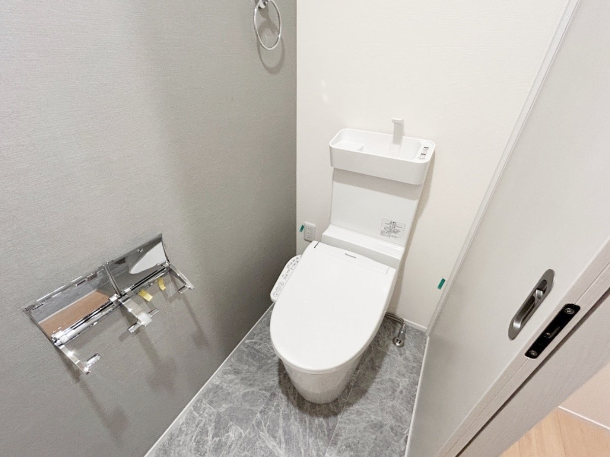 お部屋探しは株式会社 タウンハウジング までお気軽にお問合せ下さい。
クレジットカード決済・首都圏を中心直営143店舗 仲介件数全国2位の豊富な実績!諸費用・審査等・何でもご相談下さい。