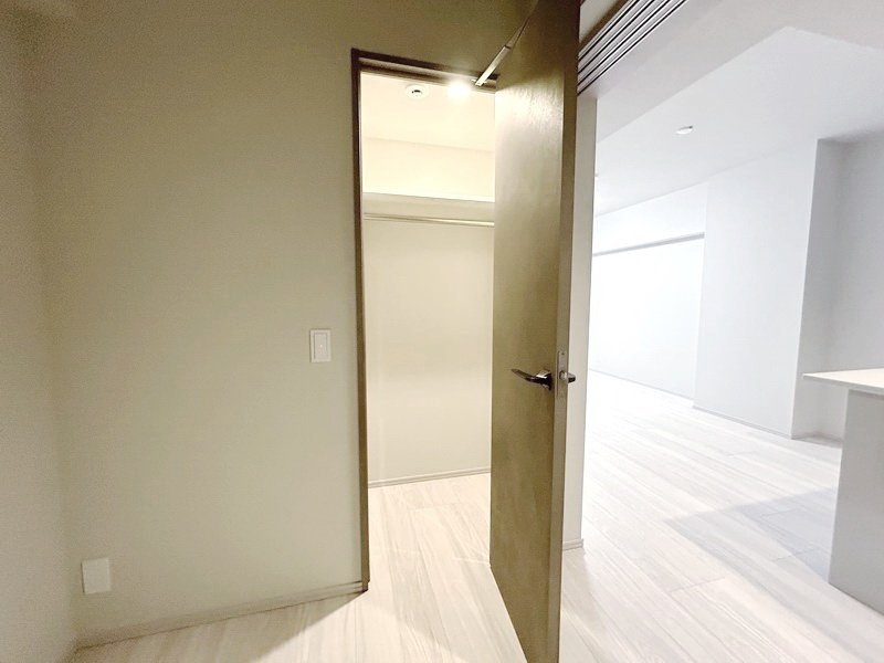 お部屋探しは株式会社 タウンハウジング までお気軽にお問合せ下さい。
クレジットカード決済・首都圏を中心直営143店舗 仲介件数全国2位の豊富な実績!諸費用・審査等・何でもご相談下さい。