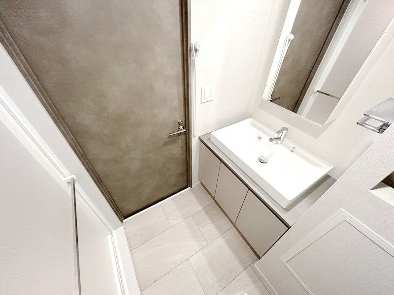 お部屋探しは株式会社 タウンハウジング までお気軽にお問合せ下さい。
クレジットカード決済・首都圏を中心直営143店舗 仲介件数全国2位の豊富な実績!諸費用・審査等・何でもご相談下さい。