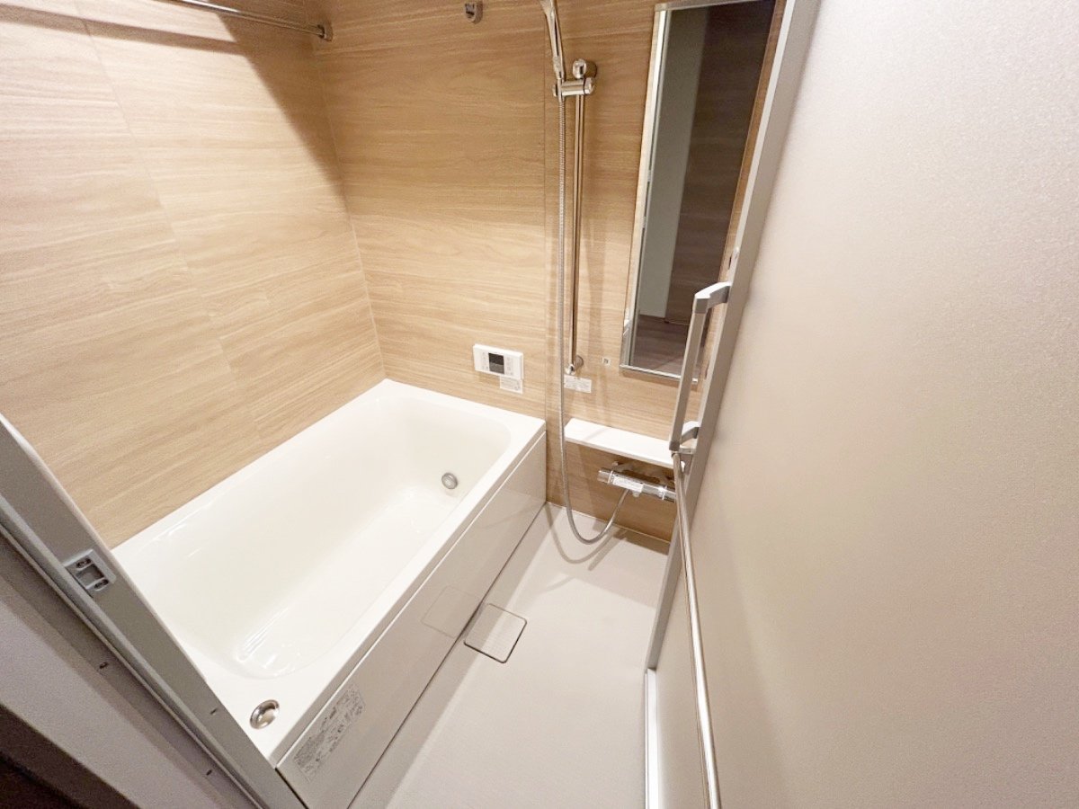 お部屋探しは株式会社 タウンハウジング までお気軽にお問合せ下さい。
クレジットカード決済・首都圏を中心直営143店舗 仲介件数全国2位の豊富な実績!諸費用・審査等・何でもご相談下さい。