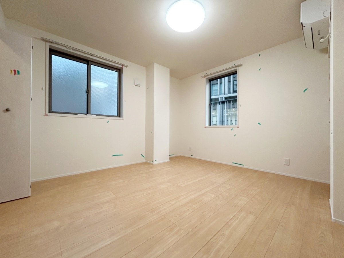 お部屋探しは株式会社 タウンハウジング までお気軽にお問合せ下さい。
クレジットカード決済・首都圏を中心直営143店舗 仲介件数全国2位の豊富な実績!諸費用・審査等・何でもご相談下さい。