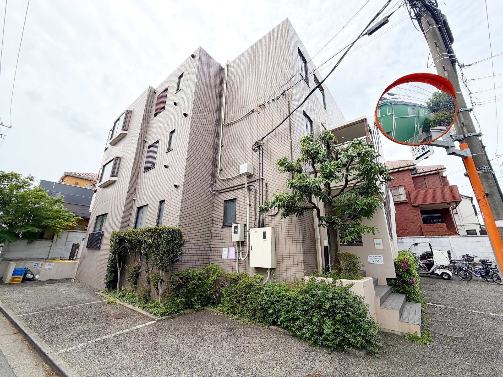 お部屋探しは株式会社 タウンハウジング までお気軽にお問合せ下さい。
クレジットカード決済・首都圏を中心直営143店舗 仲介件数全国2位の豊富な実績!諸費用・審査等・何でもご相談下さい。