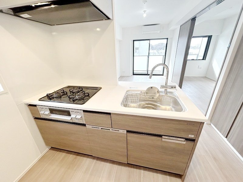 お部屋探しは株式会社 タウンハウジング までお気軽にお問合せ下さい。
クレジットカード決済・首都圏を中心直営143店舗 仲介件数全国2位の豊富な実績!諸費用・審査等・何でもご相談下さい。