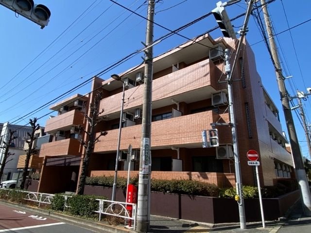 お部屋探しは株式会社 タウンハウジング までお気軽にお問合せ下さい。
クレジットカード決済・首都圏を中心直営143店舗 仲介件数全国2位の豊富な実績!諸費用・審査等・何でもご相談下さい。