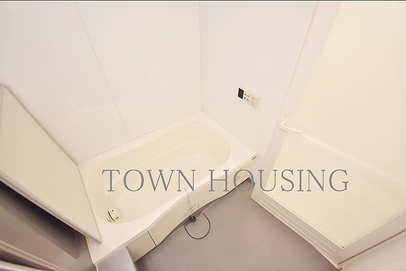 お部屋探しは株式会社 タウンハウジング までお気軽にお問合せ下さい。
クレジットカード決済・首都圏を中心直営143店舗 仲介件数全国2位の豊富な実績!諸費用・審査等・何でもご相談下さい。