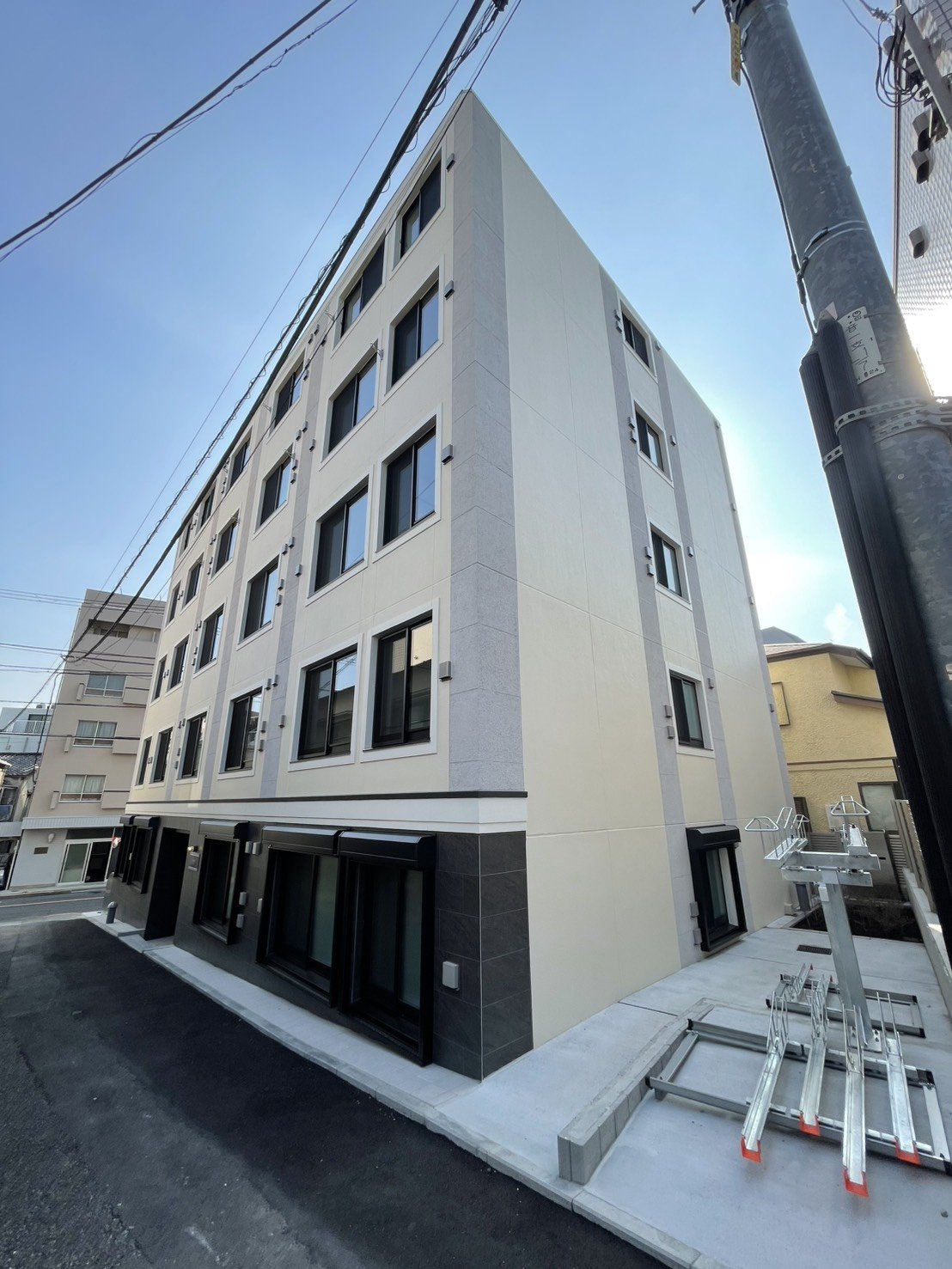 お部屋探しは株式会社 タウンハウジング までお気軽にお問合せ下さい。
クレジットカード決済・首都圏を中心直営143店舗 仲介件数全国2位の豊富な実績!諸費用・審査等・何でもご相談下さい。