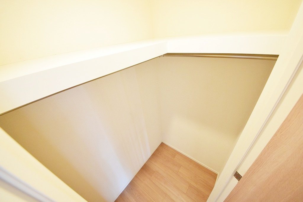 お部屋探しは株式会社 タウンハウジング までお気軽にお問合せ下さい。
クレジットカード決済・首都圏を中心直営143店舗 仲介件数全国2位の豊富な実績!諸費用・審査等・何でもご相談下さい。