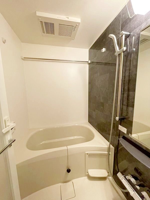 お部屋探しは株式会社 タウンハウジング までお気軽にお問合せ下さい。
クレジットカード決済・首都圏を中心直営143店舗 仲介件数全国2位の豊富な実績!諸費用・審査等・何でもご相談下さい。