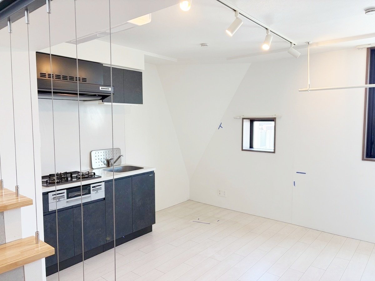 お部屋探しは株式会社 タウンハウジング までお気軽にお問合せ下さい。
クレジットカード決済・首都圏を中心直営143店舗 仲介件数全国2位の豊富な実績!諸費用・審査等・何でもご相談下さい。