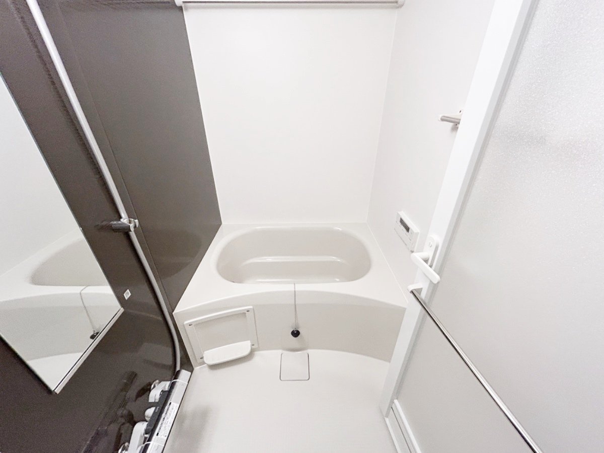 お部屋探しは株式会社 タウンハウジング までお気軽にお問合せ下さい。
クレジットカード決済・首都圏を中心直営143店舗 仲介件数全国2位の豊富な実績!諸費用・審査等・何でもご相談下さい。