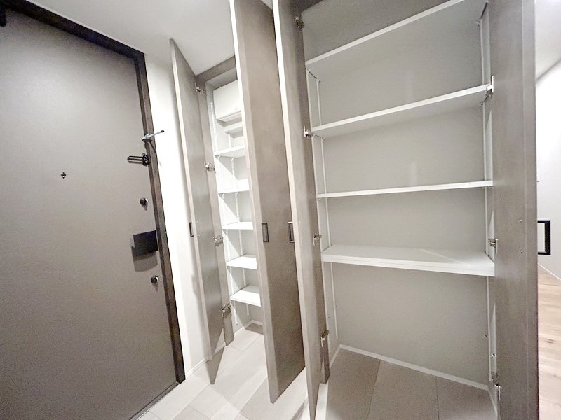 お部屋探しは株式会社 タウンハウジング までお気軽にお問合せ下さい。
クレジットカード決済・首都圏を中心直営143店舗 仲介件数全国2位の豊富な実績!諸費用・審査等・何でもご相談下さい。