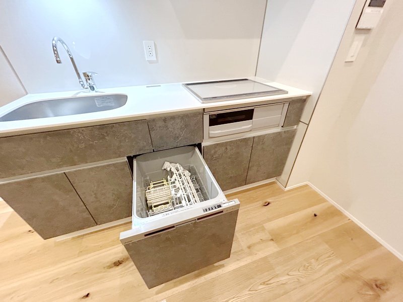 部屋探しは株式会社 タウンハウジング までお気軽にお問合せ下さい。
クレジットカード決済・首都圏を中心直営143店舗 仲介件数全国2位の豊富な実績!諸費用・審査等・何でもご相談下さい。