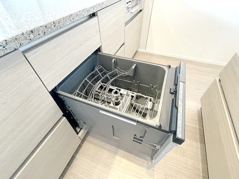 お問合せは(株)タウンハウジングレジデンス事業部【03-5563-9055】までお気軽にお問合せ下さい。