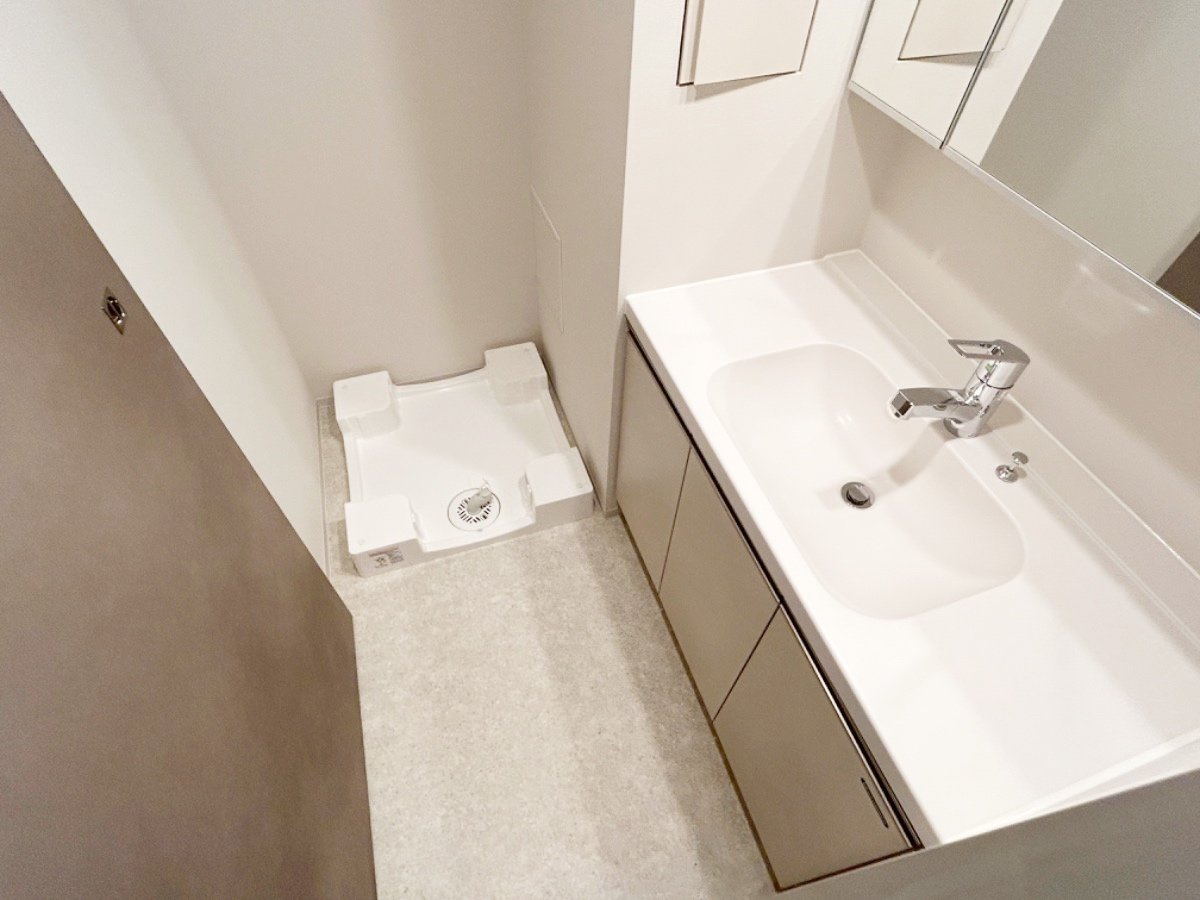 お部屋探しは株式会社 タウンハウジング までお気軽にお問合せ下さい。
クレジットカード決済・首都圏を中心直営143店舗 仲介件数全国2位の豊富な実績!諸費用・審査等・何でもご相談下さい。