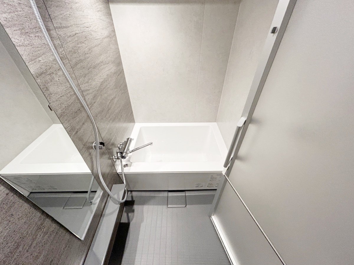 お部屋探しは株式会社 タウンハウジング までお気軽にお問合せ下さい。
クレジットカード決済・首都圏を中心直営143店舗 仲介件数全国2位の豊富な実績!諸費用・審査等・何でもご相談下さい。