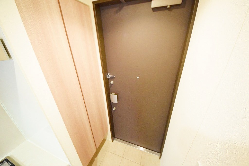 お部屋探しは株式会社 タウンハウジング までお気軽にお問合せ下さい。
クレジットカード決済・首都圏を中心直営143店舗 仲介件数全国2位の豊富な実績!諸費用・審査等・何でもご相談下さい。