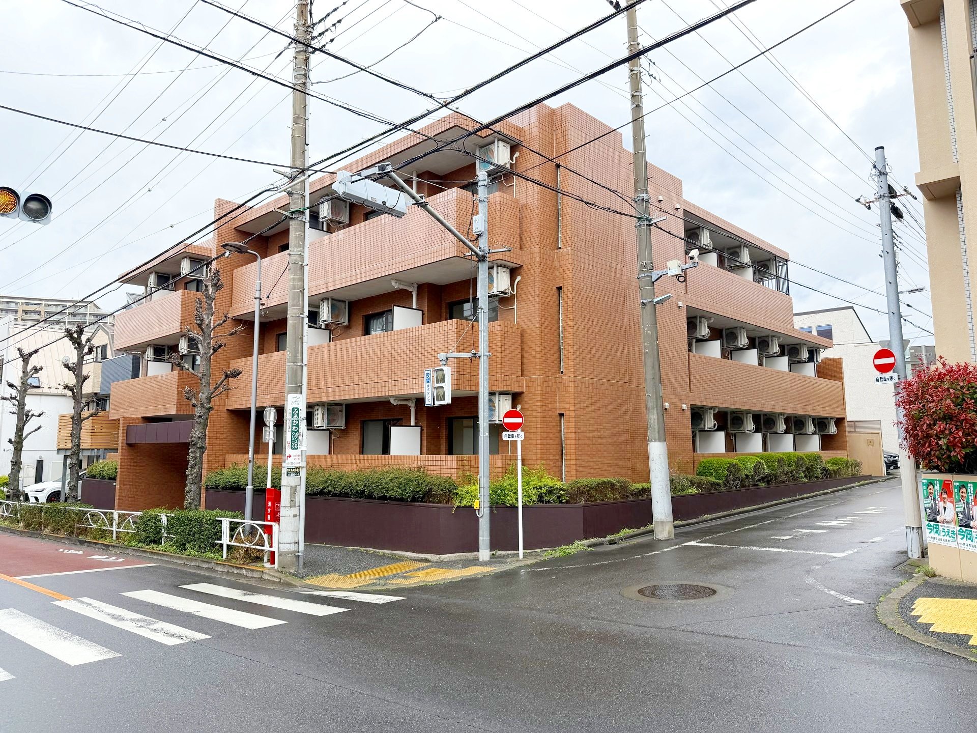 お部屋探しは株式会社 タウンハウジング までお気軽にお問合せ下さい。
クレジットカード決済・首都圏を中心直営143店舗 仲介件数全国2位の豊富な実績!諸費用・審査等・何でもご相談下さい。