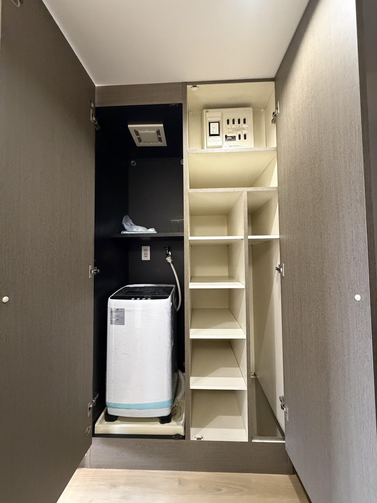 お部屋探しは株式会社 タウンハウジング までお気軽にお問合せ下さい。
クレジットカード決済・首都圏を中心直営143店舗 仲介件数全国2位の豊富な実績!諸費用・審査等・何でもご相談下さい。