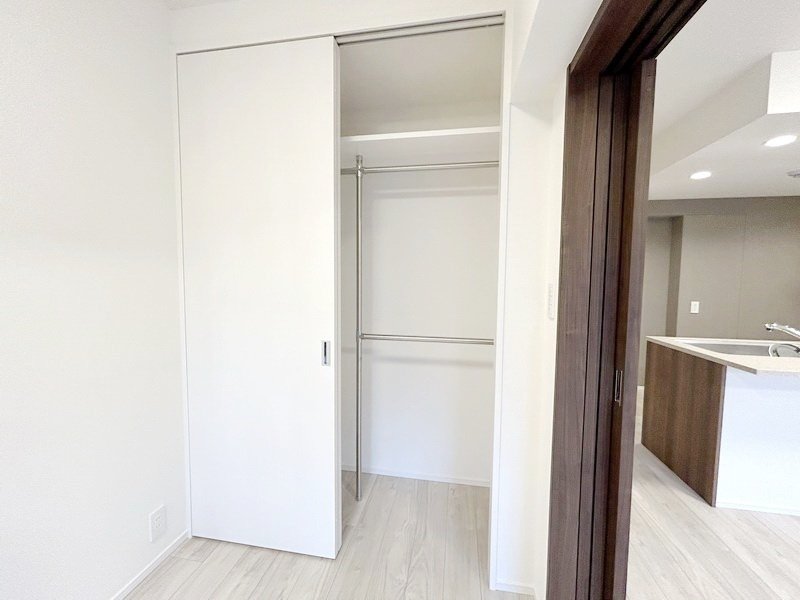 お部屋探しは株式会社 タウンハウジング までお気軽にお問合せ下さい。
クレジットカード決済・首都圏を中心直営143店舗 仲介件数全国2位の豊富な実績!諸費用・審査等・何でもご相談下さい。