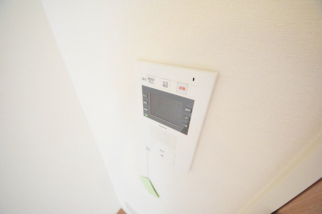 部屋探しは株式会社 タウンハウジング までお気軽にお問合せ下さい。
クレジットカード決済・首都圏を中心直営143店舗 仲介件数全国2位の豊富な実績!諸費用・審査等・何でもご相談下さい。